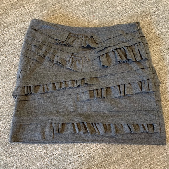 Metropark Mini Ruffle Skirt - S - Picture 1 of 3